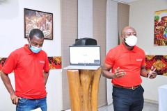 imgi_132_thumbs_OLEA-M_G-2022-130