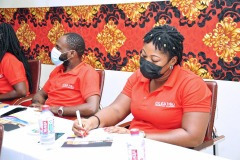 imgi_24_thumbs_OLEA-M_G-2022-22