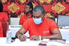 imgi_31_thumbs_OLEA-M_G-2022-29