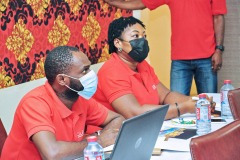 imgi_62_thumbs_OLEA-M_G-2022-60